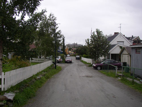 p8300082