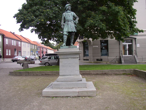 p8300106