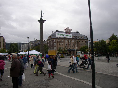p8300110
